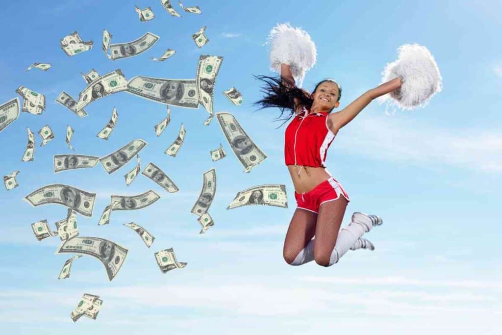 Do College Cheerleaders Get Paid 1